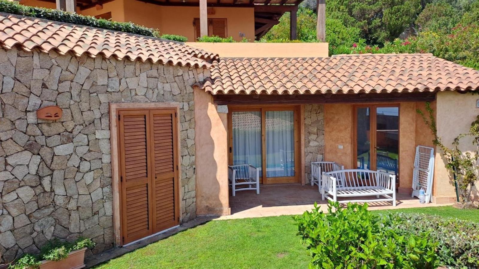 Residenza Del Barone Villa Zoe Chia - Vista Mare Extérieur photo
